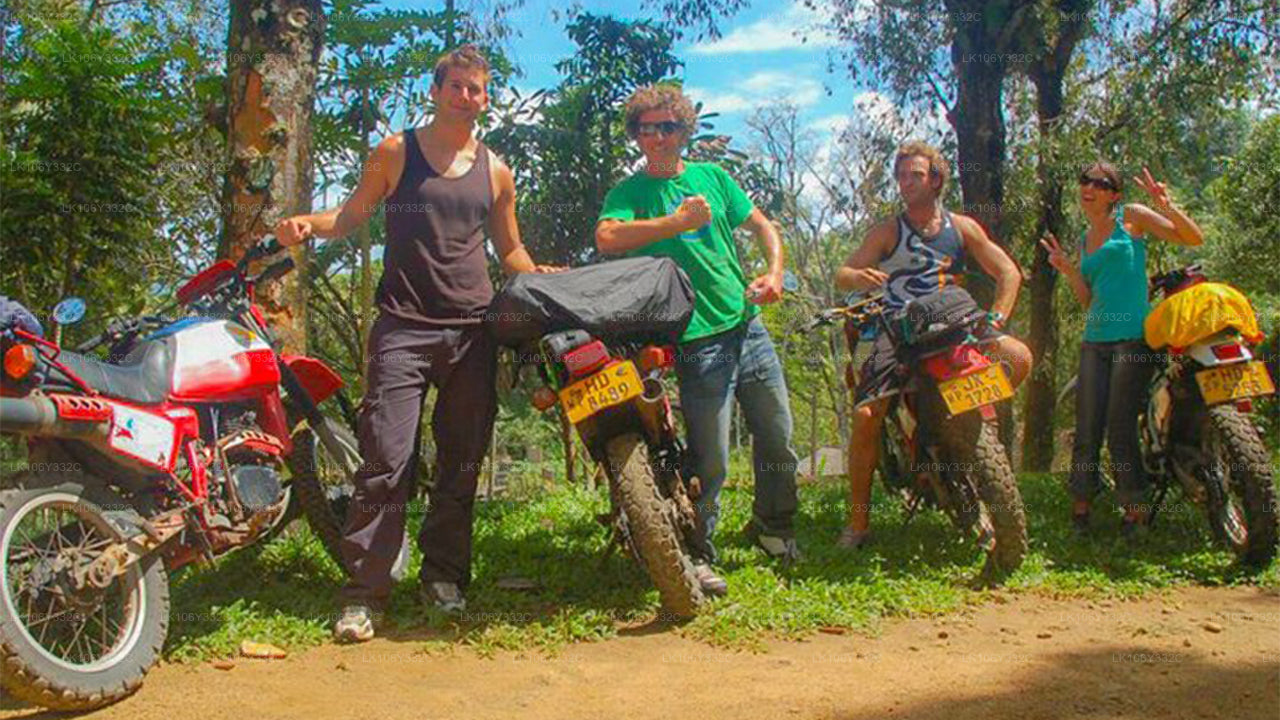 Wunder Asiens mit dem Motorrad (7 Tage)