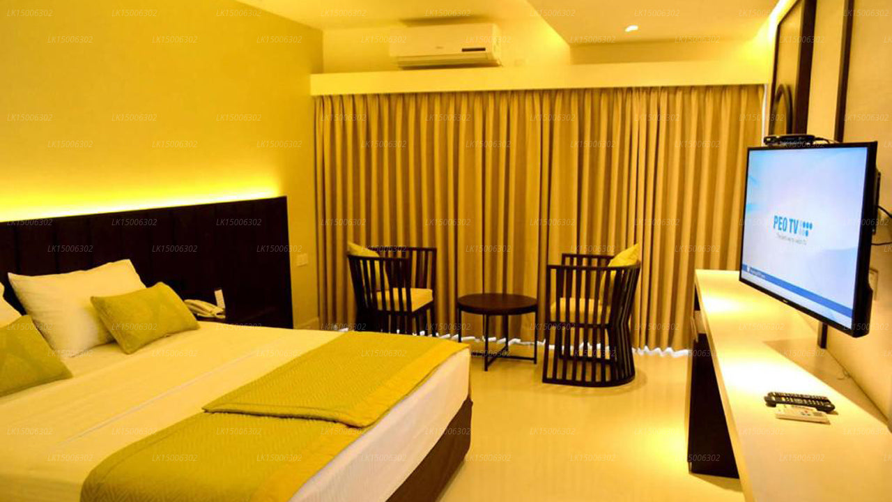 Good Wood Airport Hotel, Katunayake