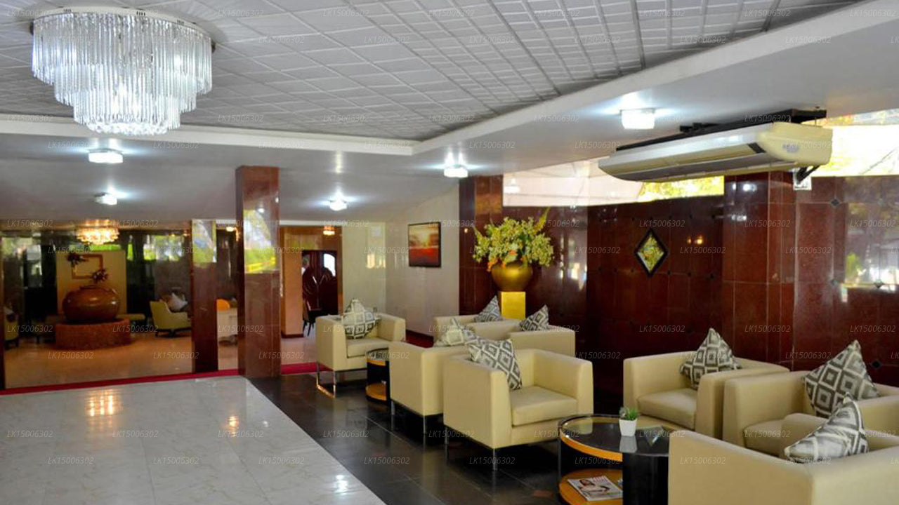 Good Wood Airport Hotel, Katunayake
