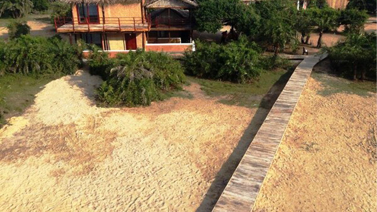 Baywatch Eco Resort Village, Kalpitiya