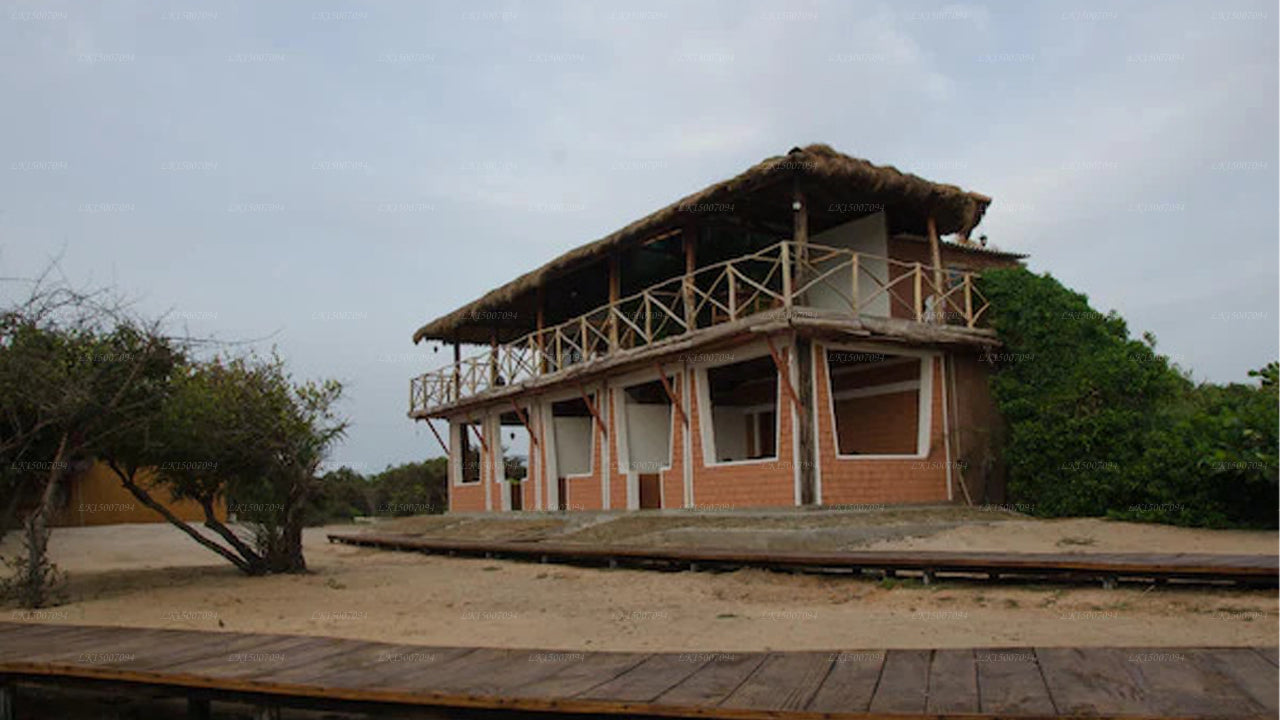 Baywatch Eco Resort Village, Kalpitiya