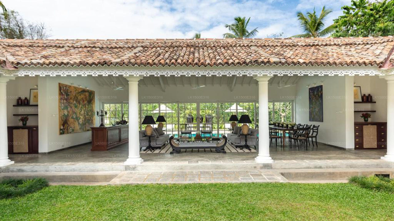 Taru Villas – Leela Walauwwa, Induruwa
