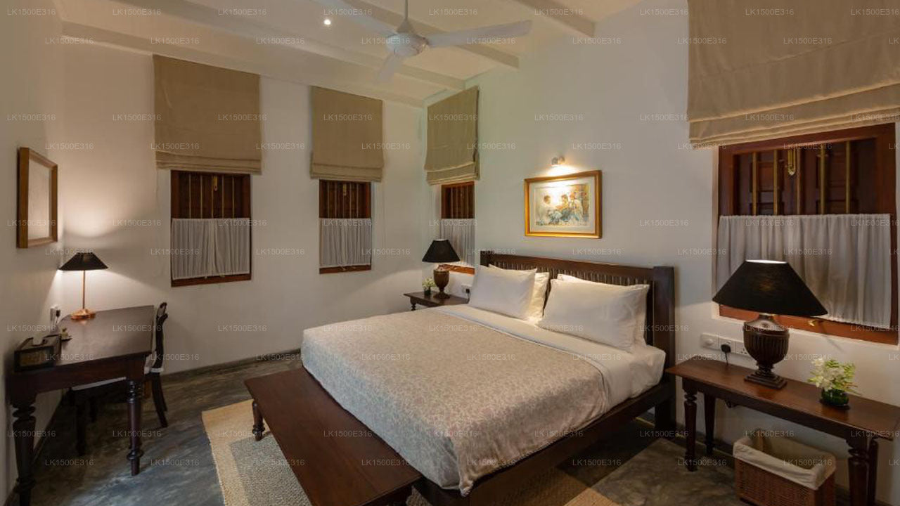 Taru Villas – Leela Walauwwa, Induruwa
