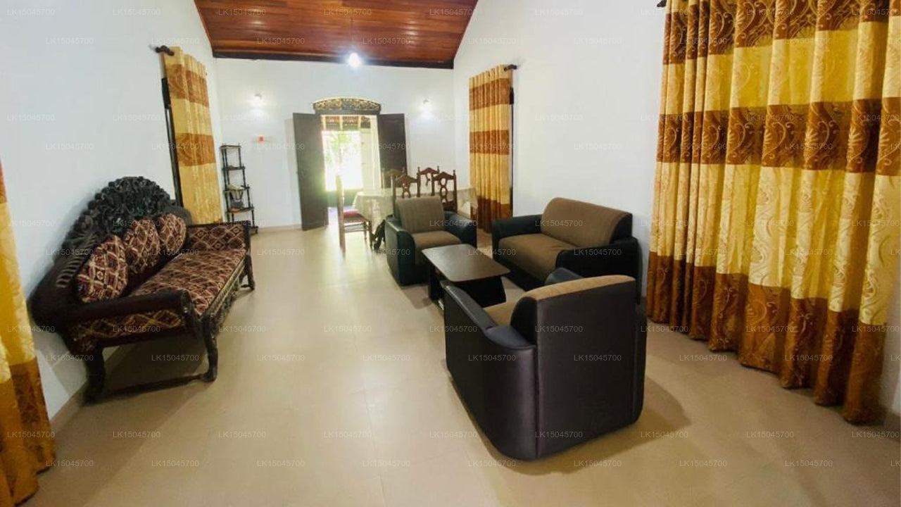 Die Kolonie, Tangalle