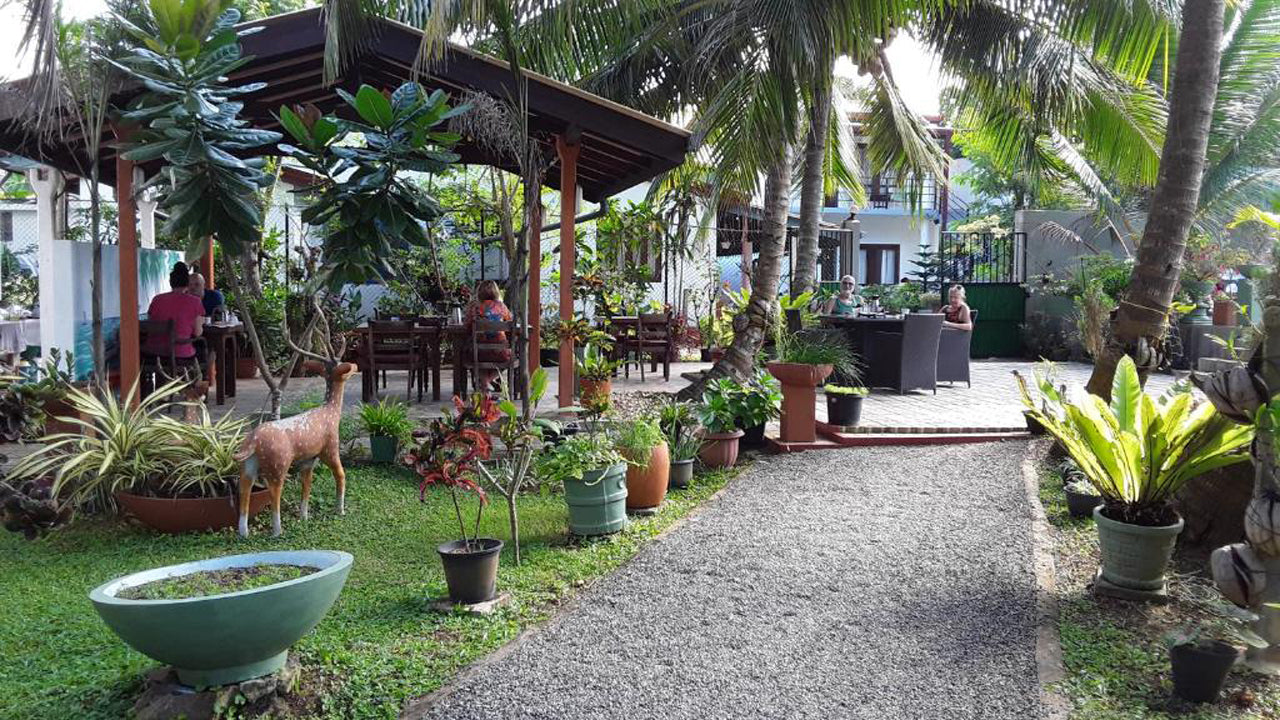 Karl Ferienbungalow, Kalutara