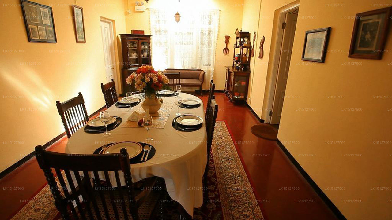 Kolonialer Ferienbungalow Senani, Nuwara Eliya