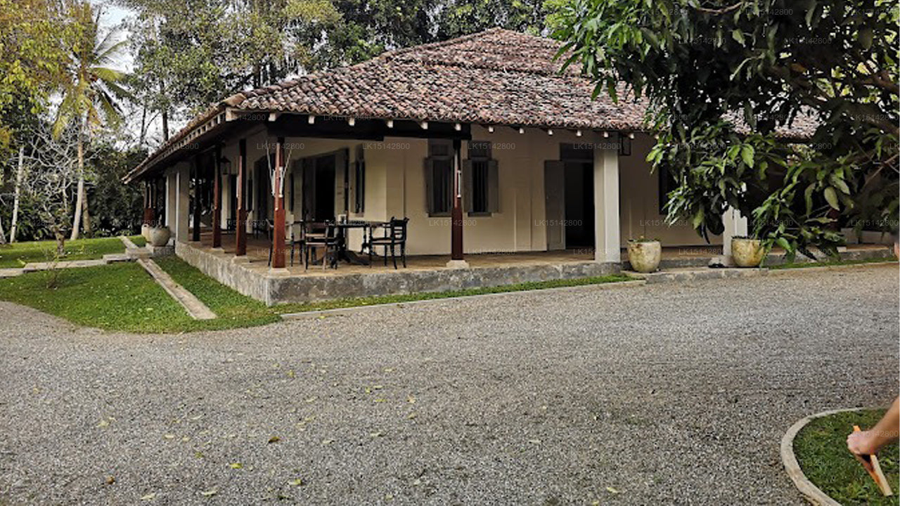 Elfenbeinvilla, Unawatuna