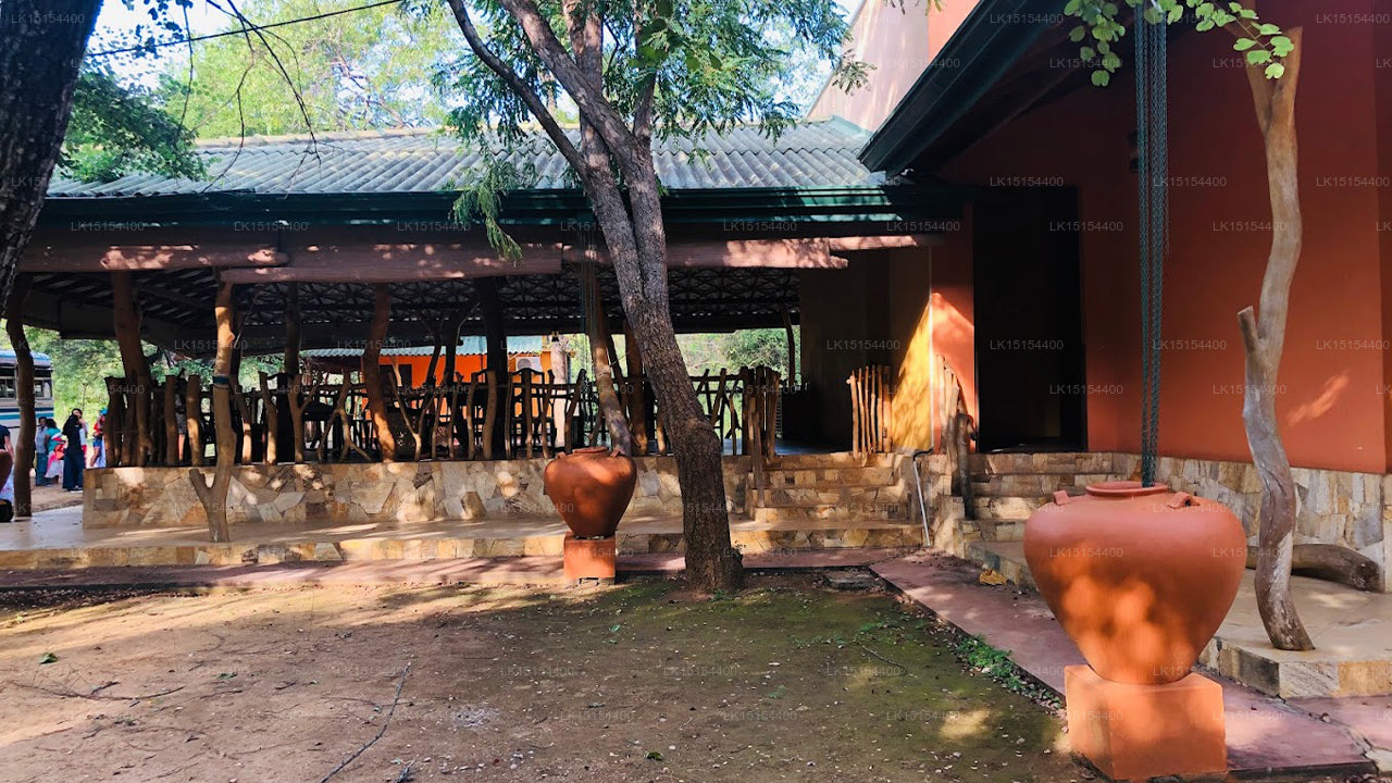 Ran Hewana Ferienresort, Kataragama