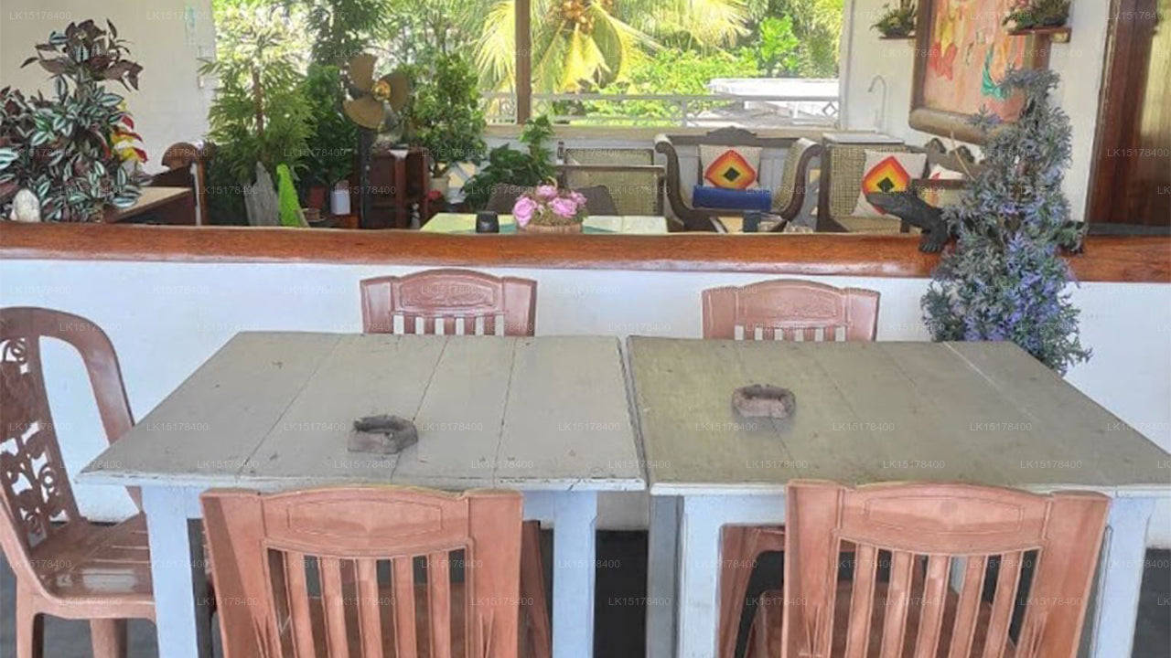 Das Blue Eyes Inn, Unawatuna