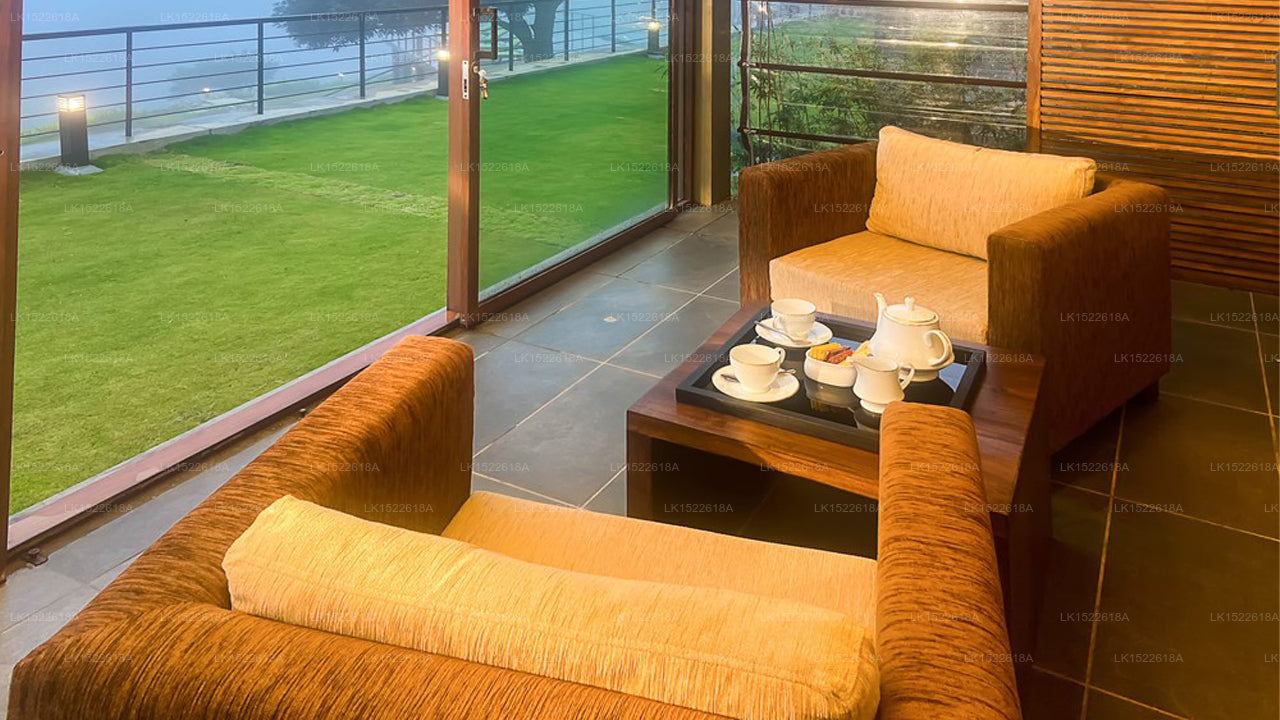 Hotel Shady Hills, Hunnasgiriya