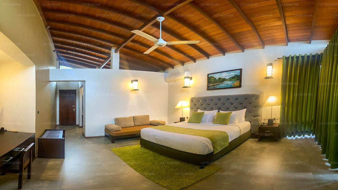 Hotel Shady Hills, Hunnasgiriya