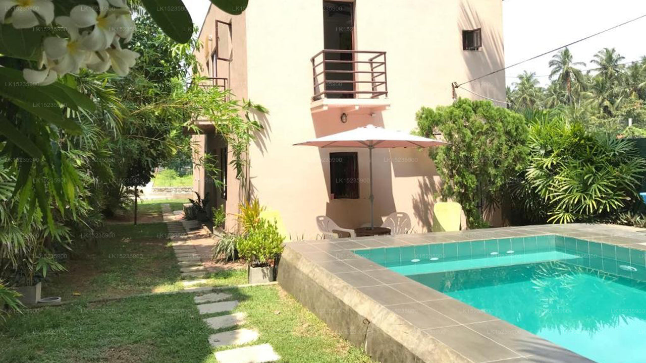 Sri Beach Bungalows und Villa