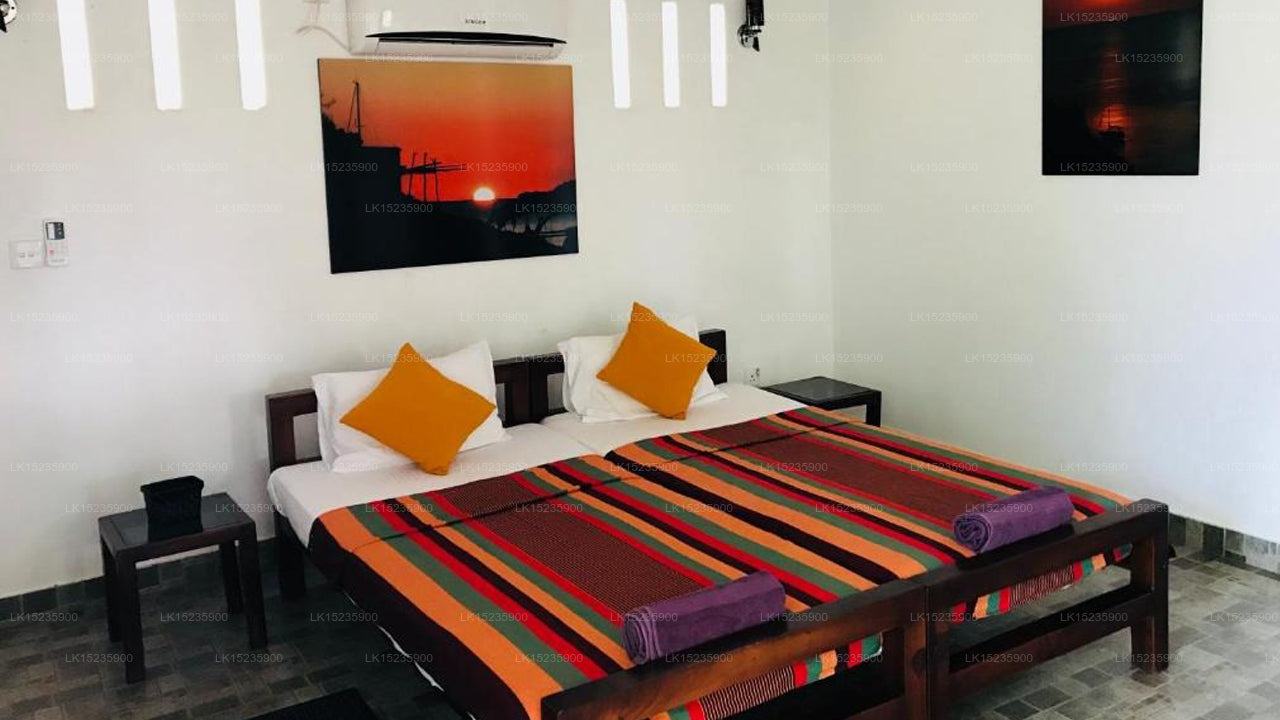 Sri Beach Bungalows und Villa