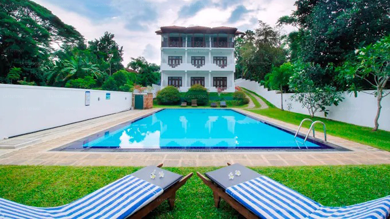 Steingartenvilla, Bentota