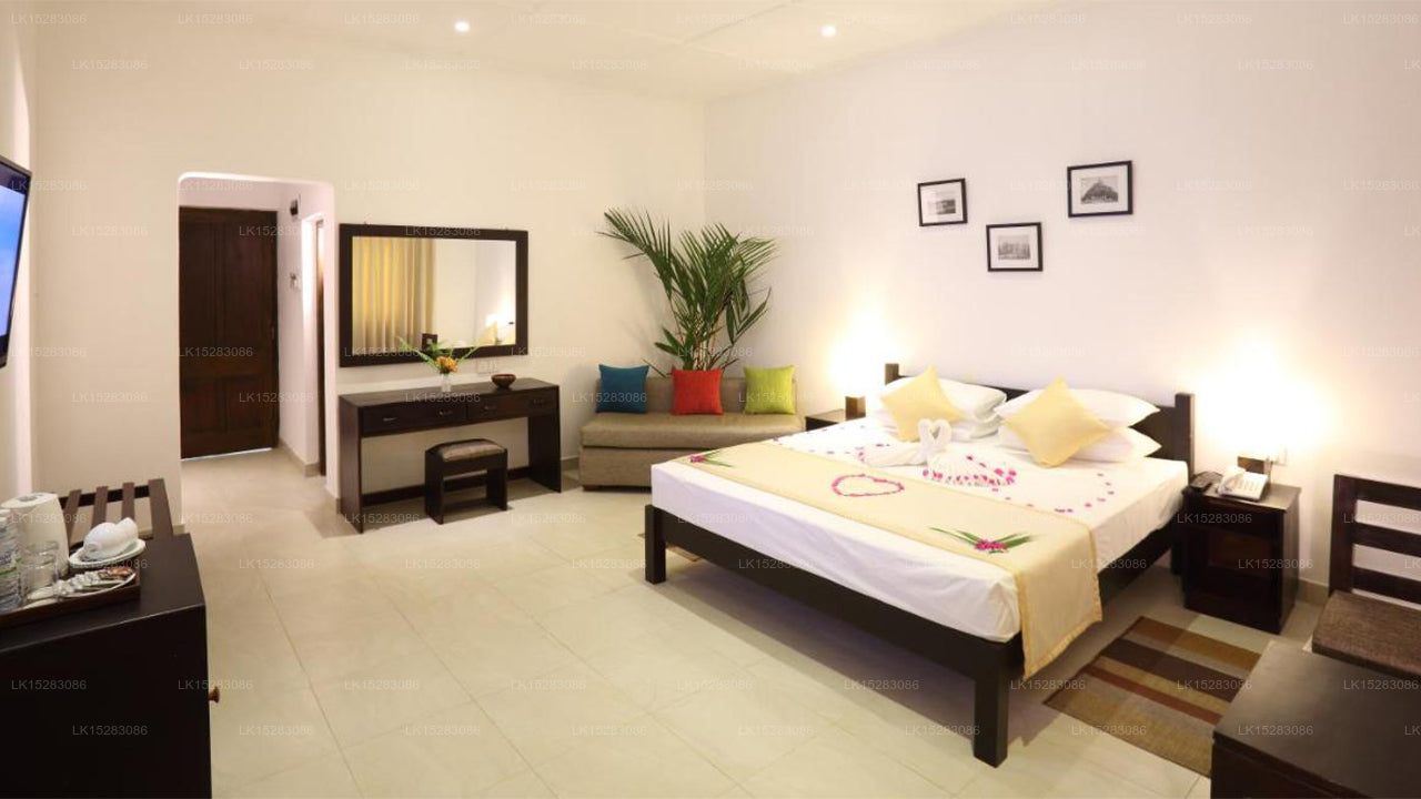 Seeufer in Nuwarawewa, Anuradhapura