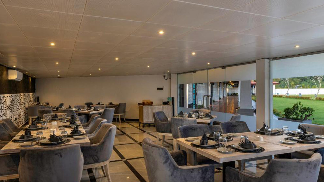 Elepyard Retreat, Mahiyanganaya