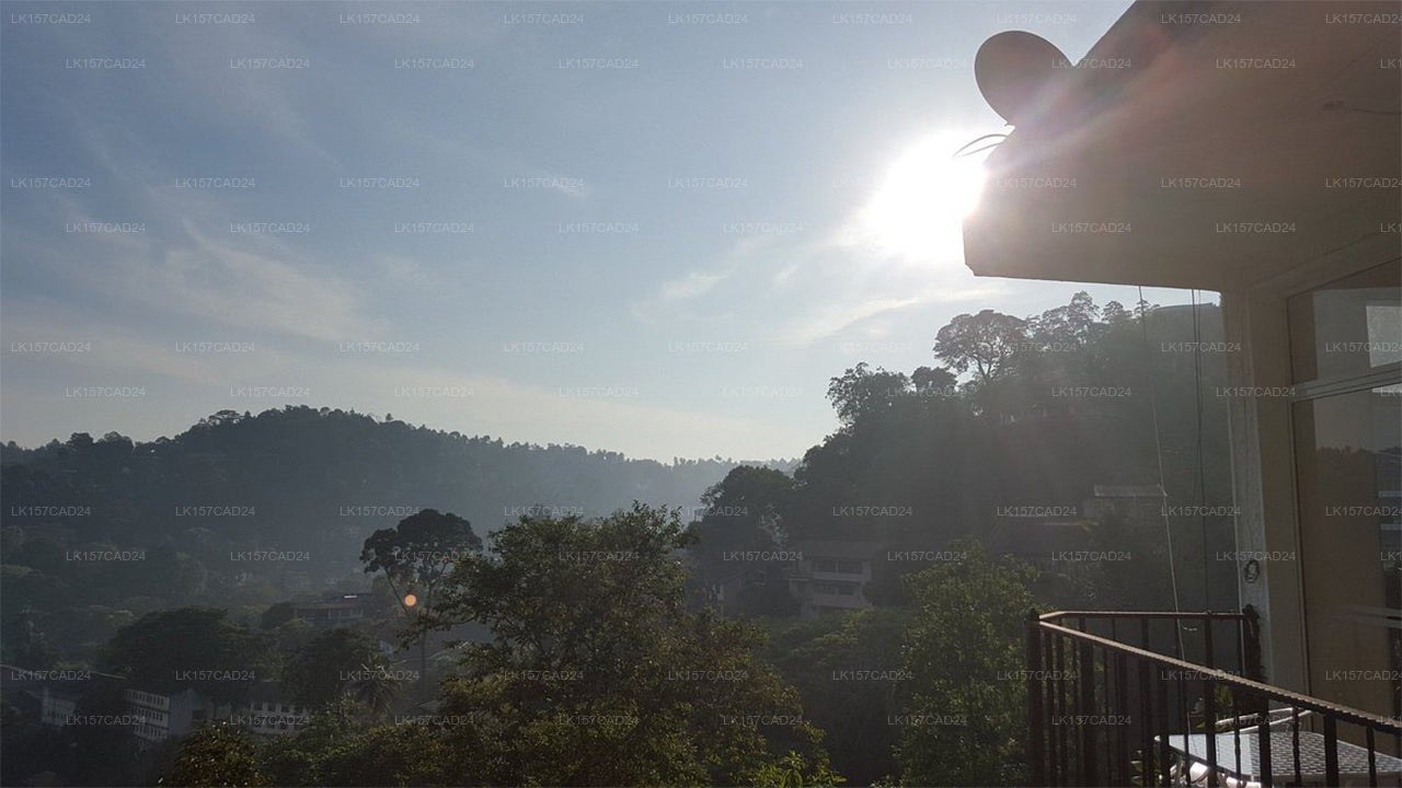 Erholungsort mit Seeblick, Kandy
