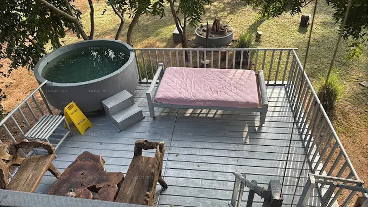 Elefantenbeobachtungshütte Habarana, Trincomalee