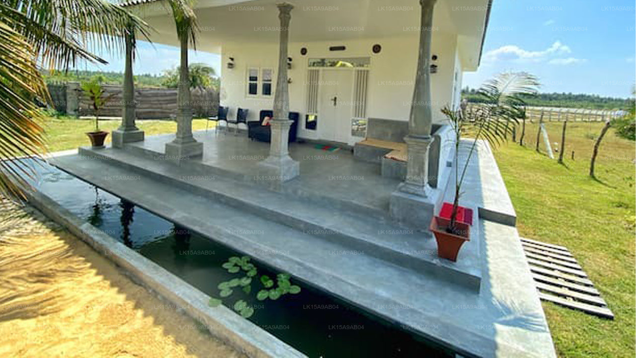 Familienvilla mit Balkon und Küche, Kalpitiya