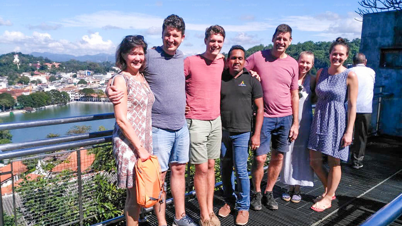 Privater Transfer von Ahungalla City nach Colombo City