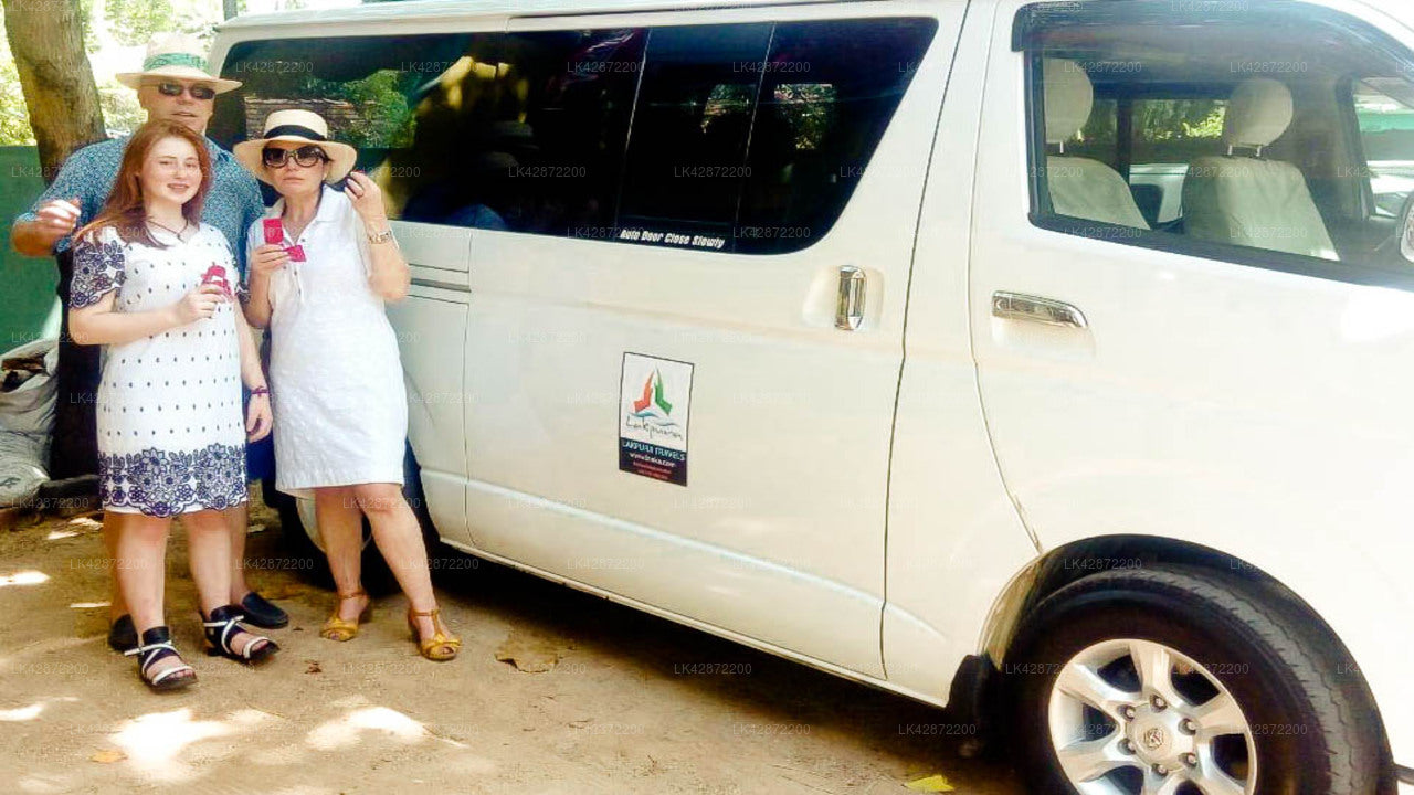 Privater Transfer von Yala City nach Ella City