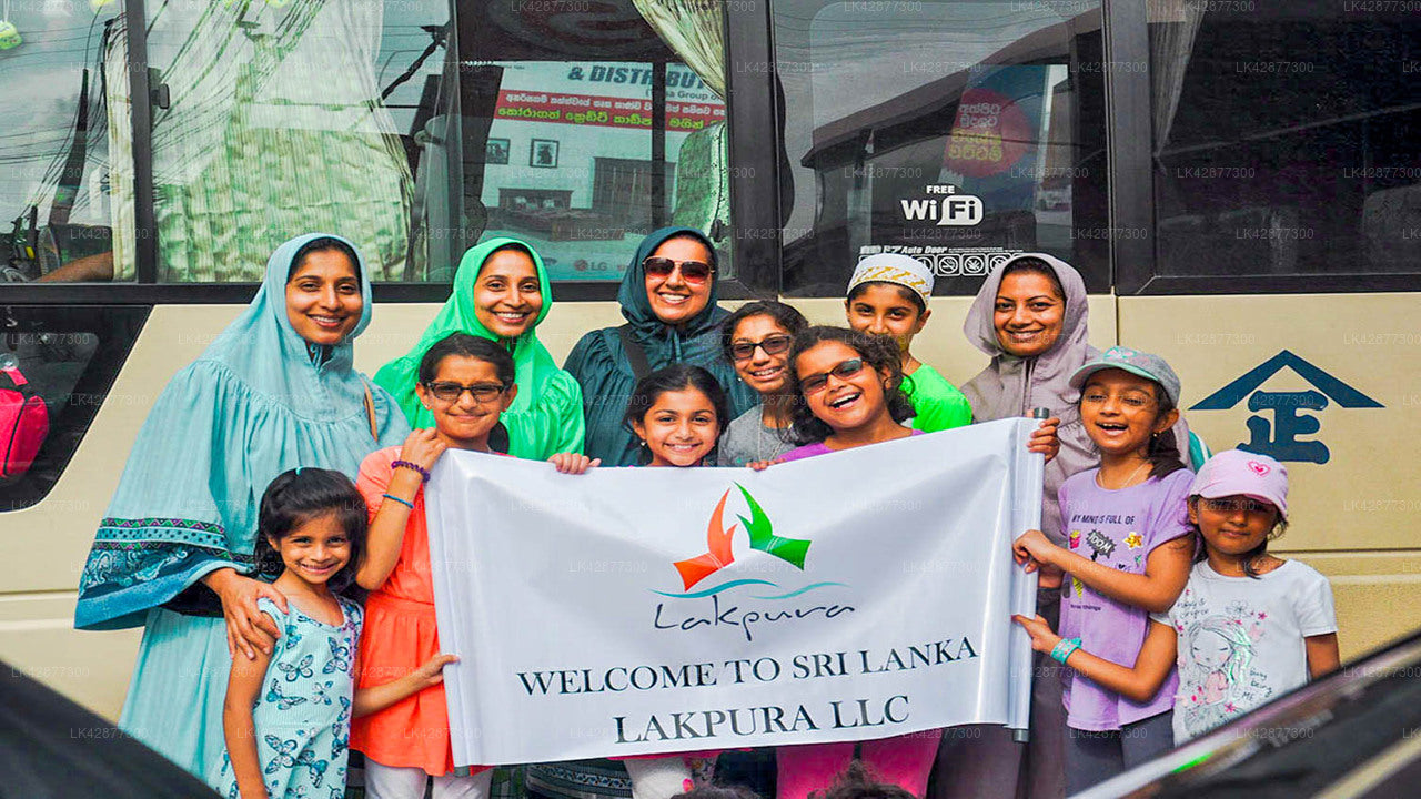 Privater Transfer von Yala City nach Tangalle City