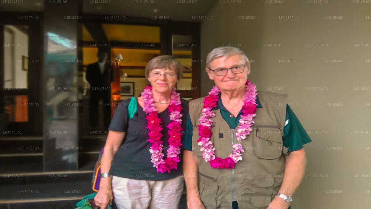 Transfer zwischen dem Flughafen Colombo (CMB) und dem Water Front Hotel, Tissamaharama