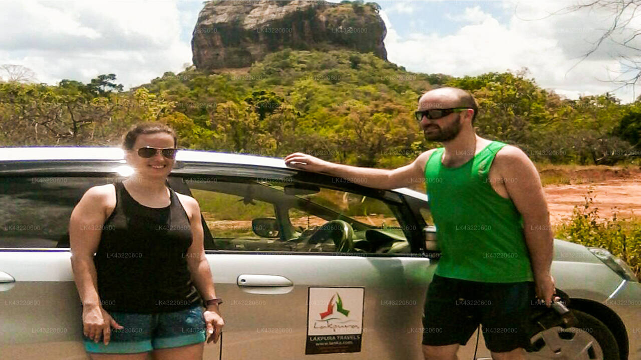 Transfer zwischen dem Flughafen Colombo (CMB) und dem Ocean of Life Ayurvedic Resort, Induruwa