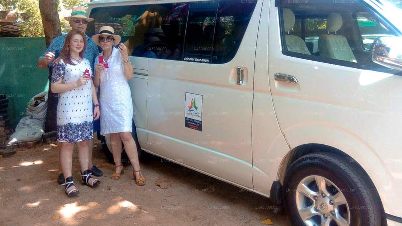 Transfer zwischen dem Flughafen Colombo (CMB) und Dickson Beach Cabanaa, Kalkudah
