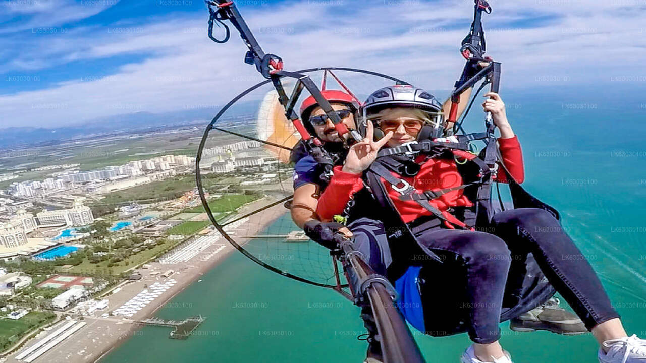 Paramotorfahren von Bentota aus