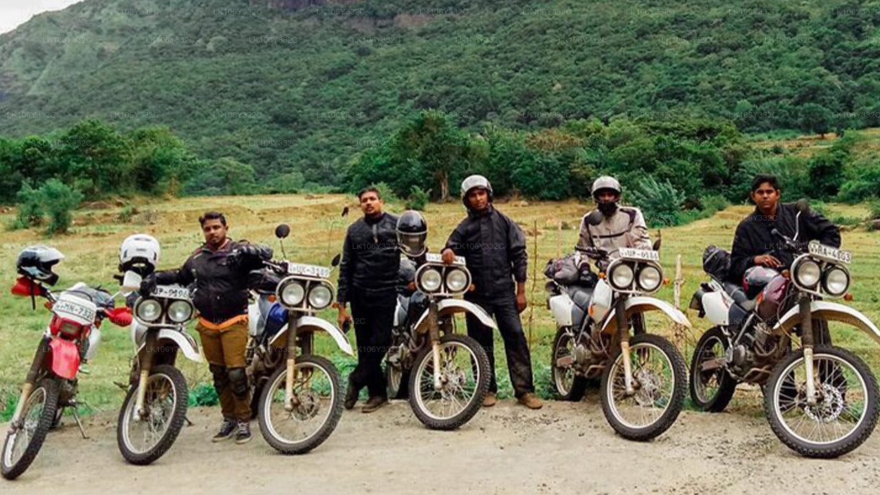 Wunder Asiens mit dem Motorrad (7 Tage)