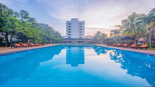 Vivanta Colombo, Flughafengarten, Negombo