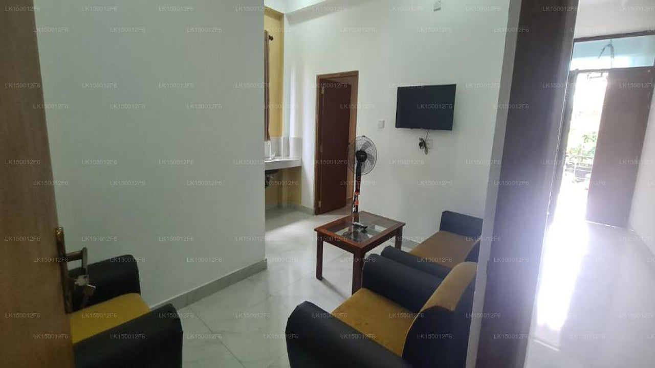 Ceylon Lodge - Flughafentransit Hotel & Hostel, Negombo