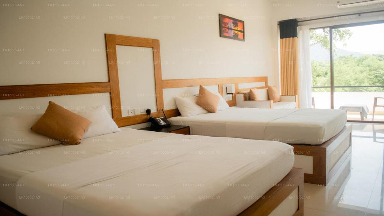GMT Sorabora Village Hotel, Mahiyanganaya