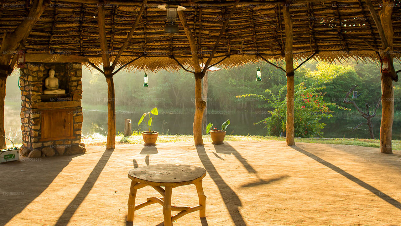 Das Schlammhaus, Anamaduwa 