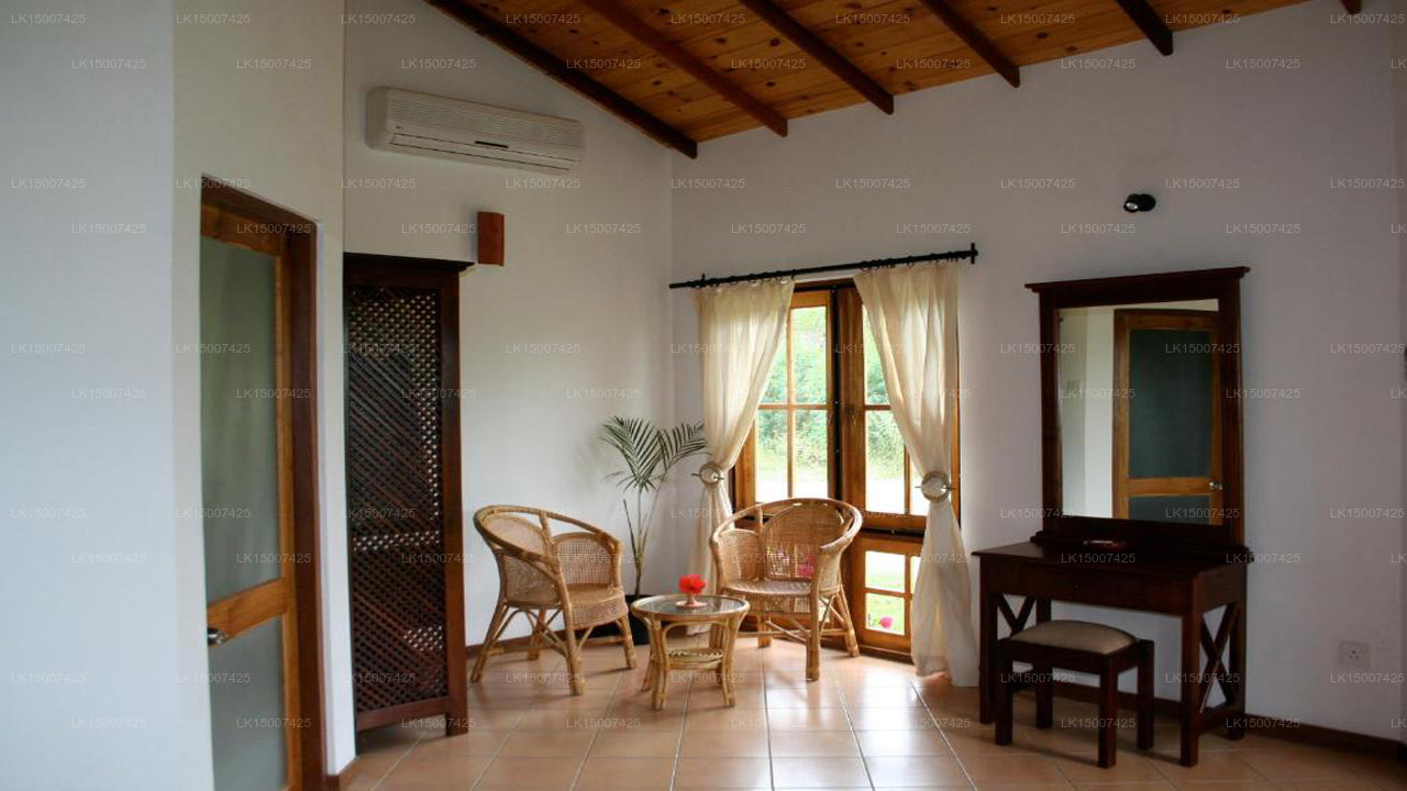 Hibiskusgarten, Tissamaharama 