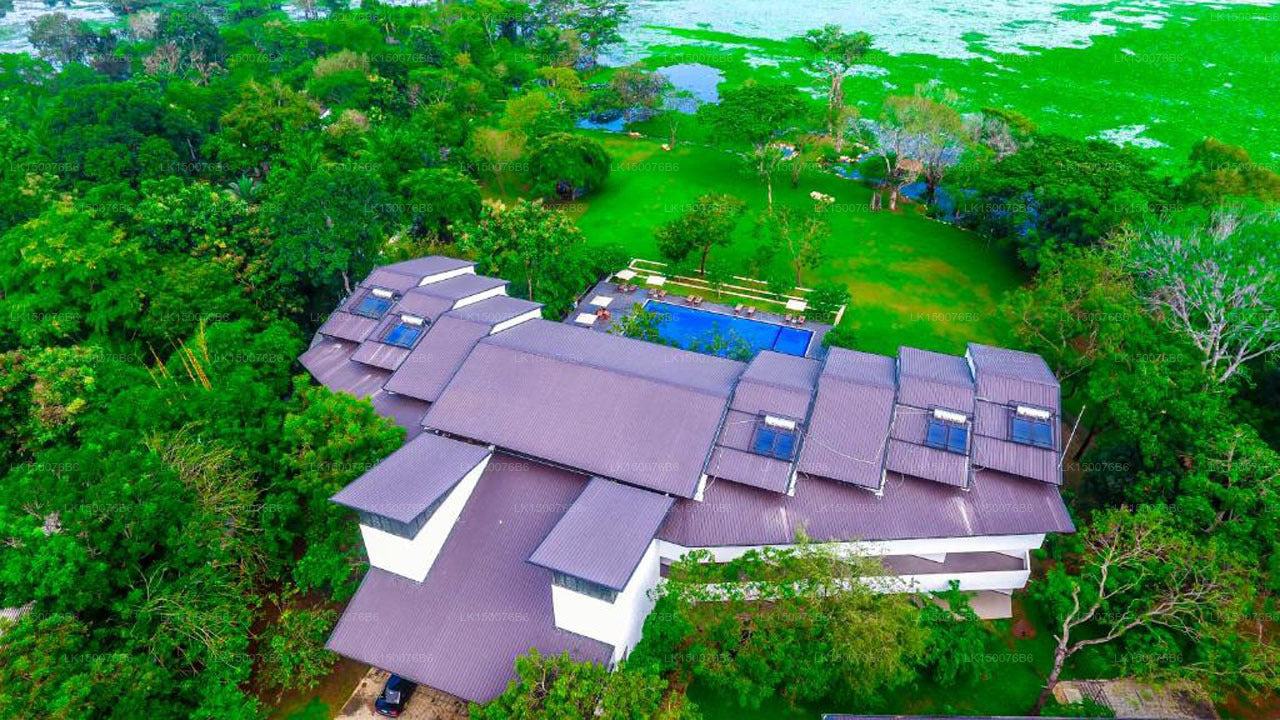 Der Grand Tamarind Lake, Kataragama 