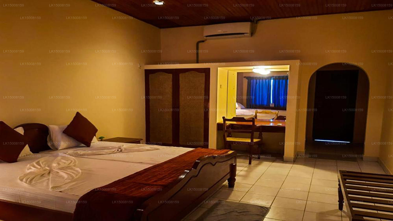Kristallvilla, Weligama