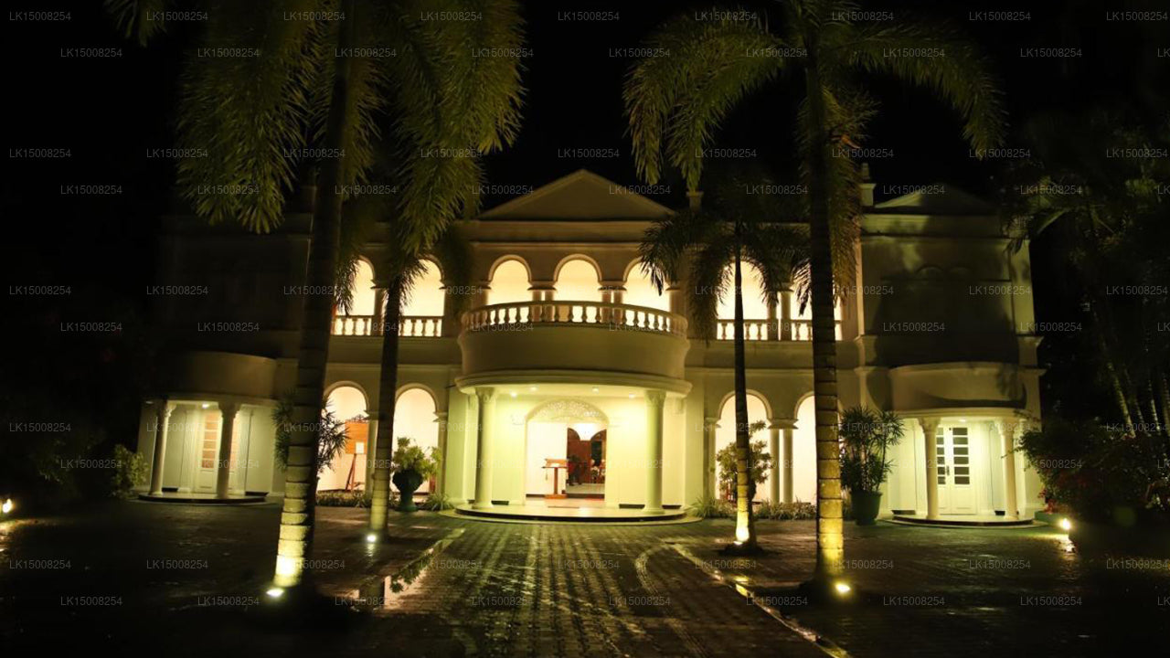 Bougain-Villa