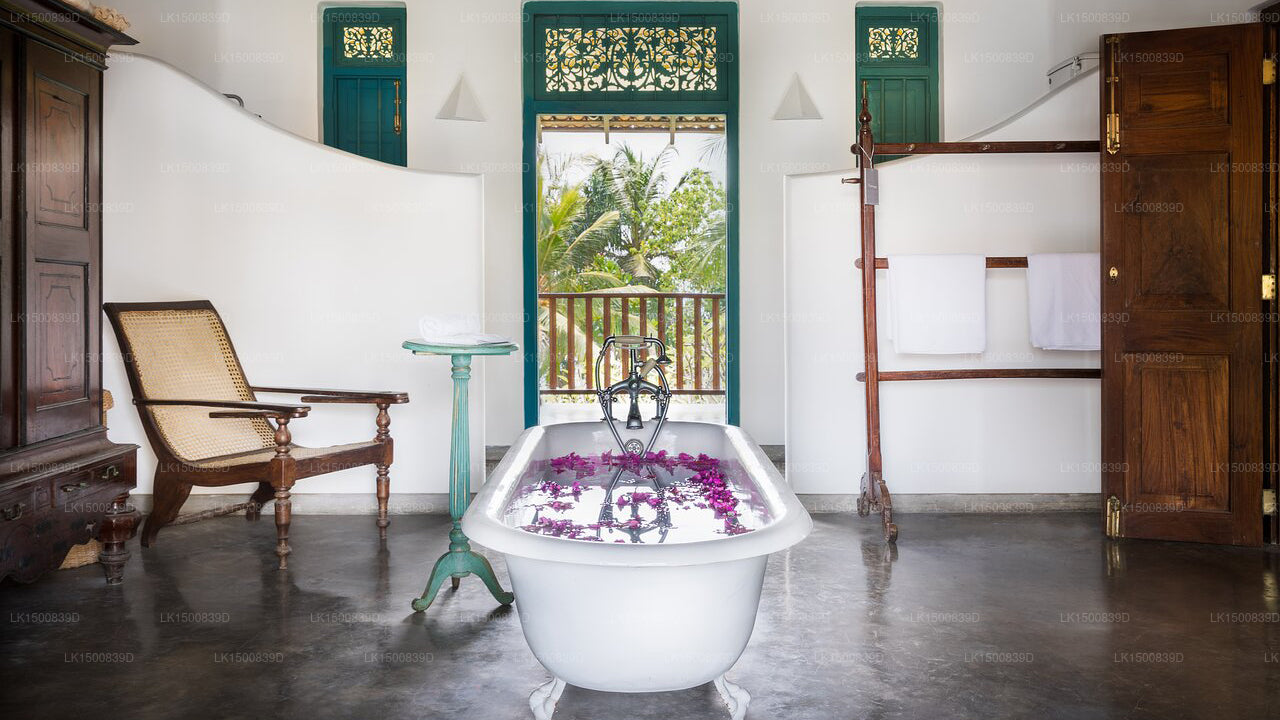 Letztes Haus, Tangalle