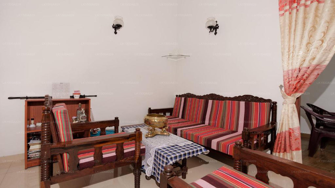 Kandyan White Ferienhäuser, Kandy