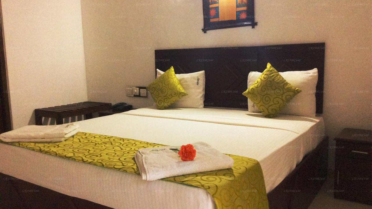 Jade Way Hotel &amp; Resort, Tissamaharama