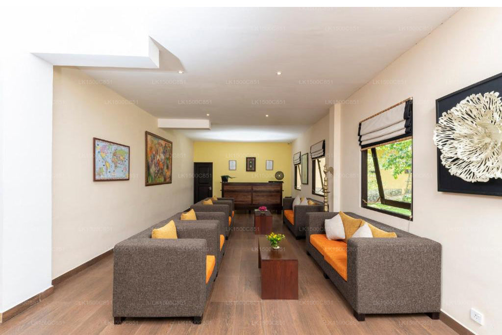 Melheim Kandy Villen, Kandy