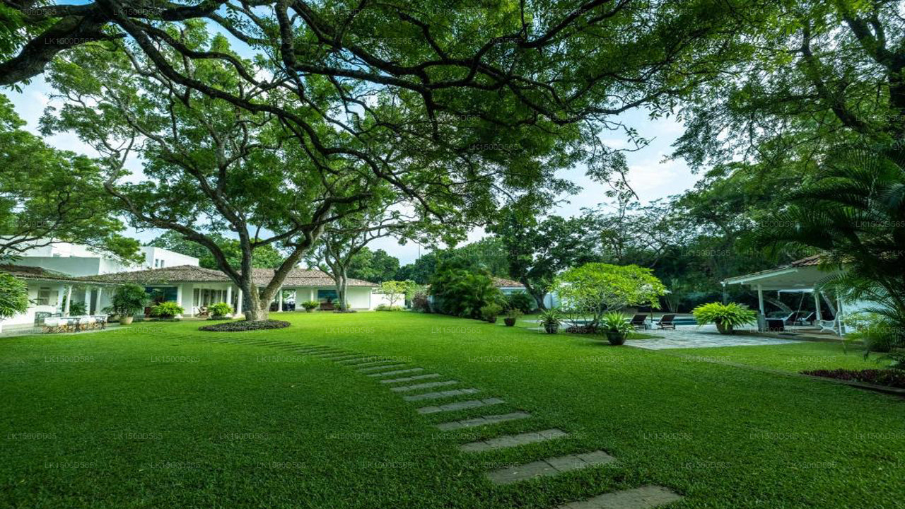 Taru Villas – Mawella, Tangalle