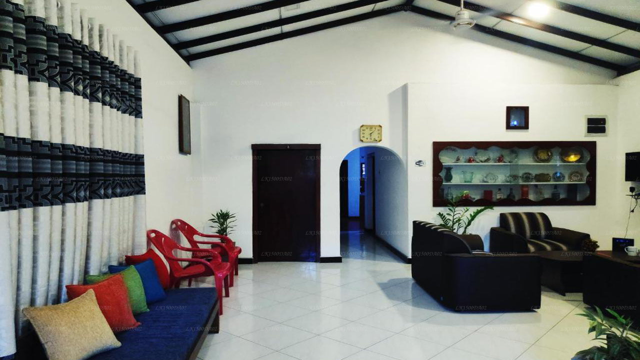 Chandra Ferienhaus, Dickwella