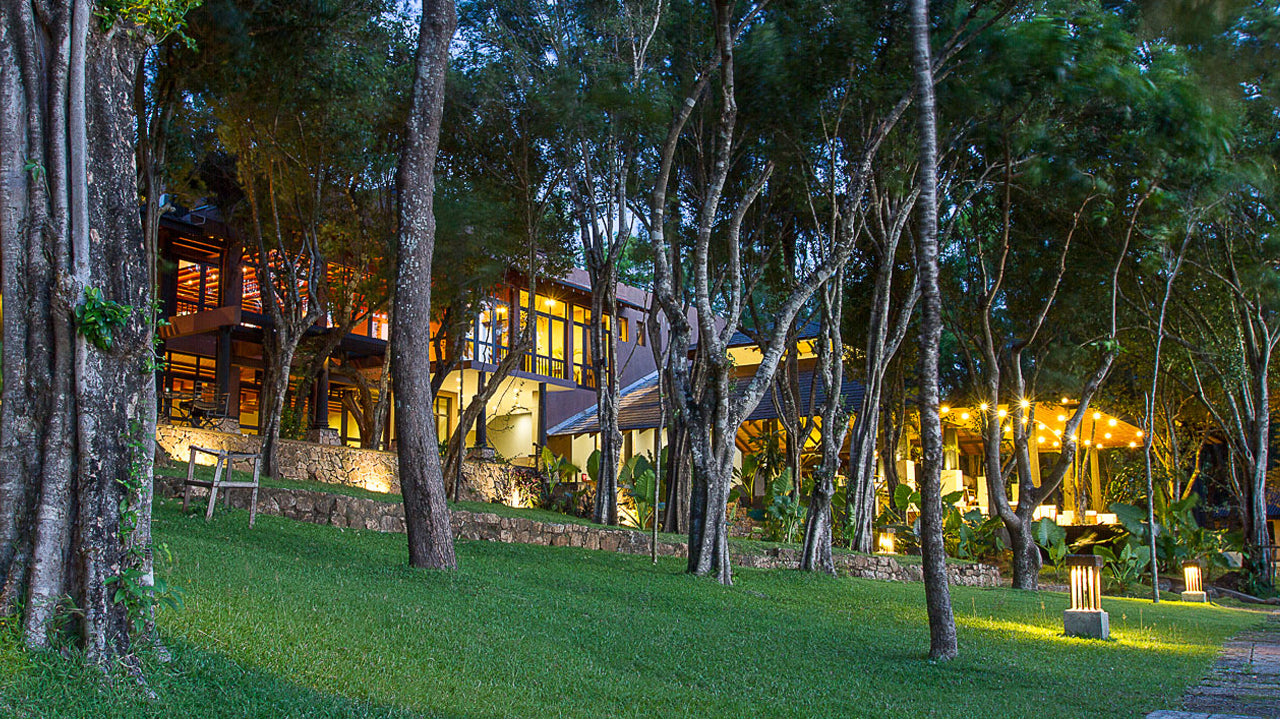 Das Deer Park Hotel, Giritale