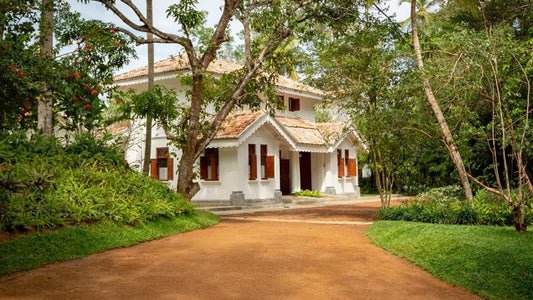 Taru Villas – Leela Walauwwa, Induruwa