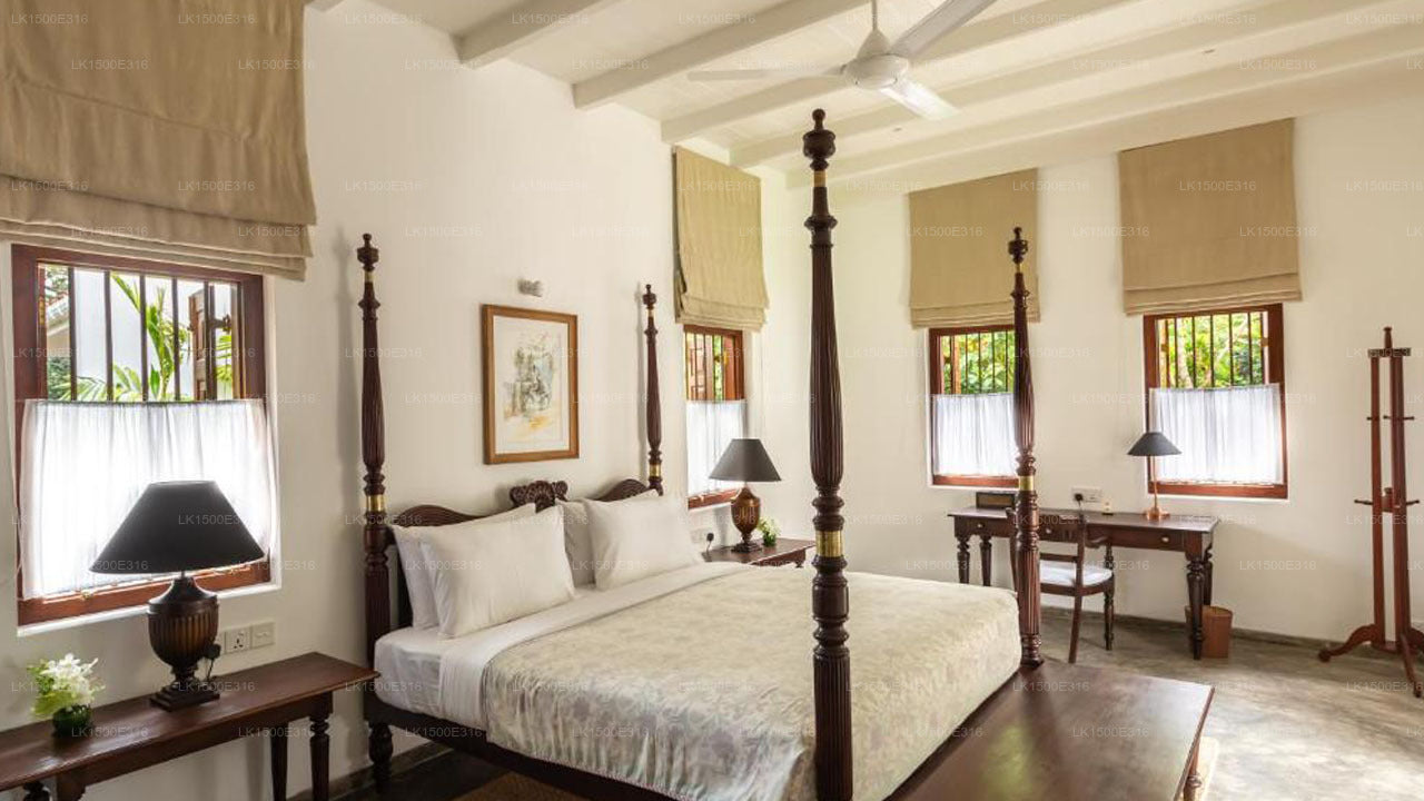 Taru Villas – Leela Walauwwa, Induruwa