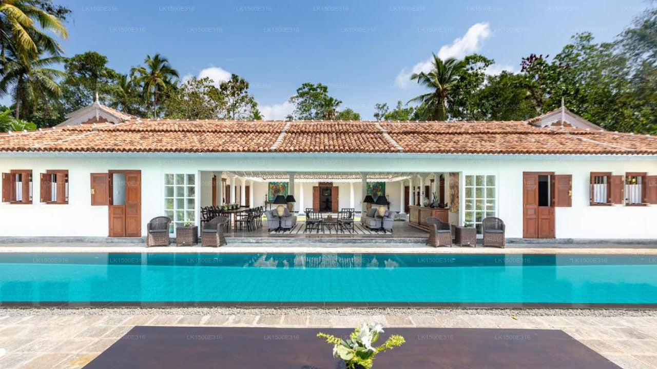 Taru Villas – Leela Walauwwa, Induruwa