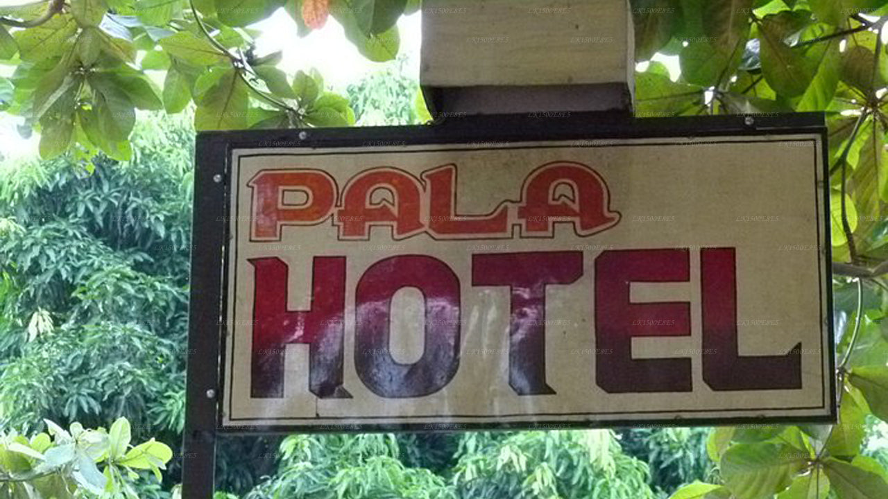 Pala Hotel, Tissamaharama 